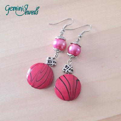 Orecchini leggeri perle Rosa Fucsia Orecchini leggeri perle Rosa Fucsia