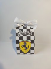 Inserzione personalizzata ferrari