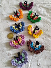 8 farfalle ad uncinetto con ali doppie colori misti