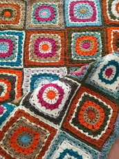 Copertina  in lana  colorata per carrozzina neonato/a
