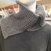 Scaldacollo grigio fatto ai ferri in lana merinos / scaldacollo in lana grigia