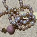 Collana di Perle di Fiume con centrale in Rodonite e cristallo
