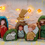 Natale - 5 figure del presepe in ceramica, scolpite e dipinte da me con colori acrilici. Edizione limitata.