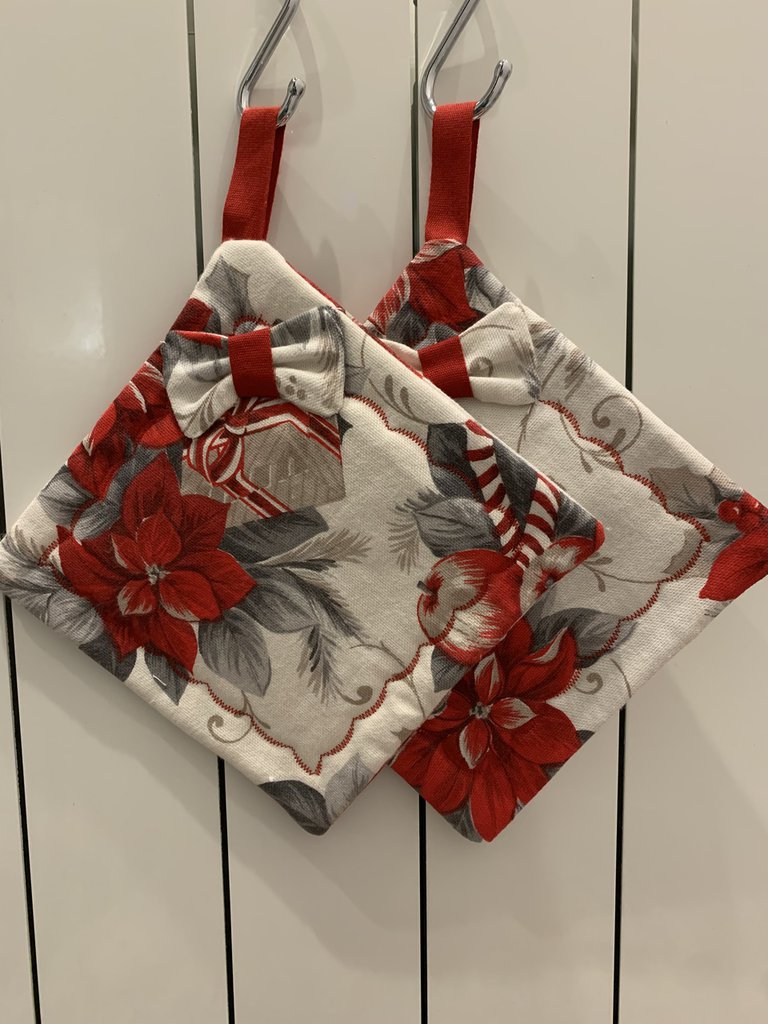 Caroline's Treasures Coppia Presine Con Delfini – Multicolore, 20x20cm, Fatte A Mano USA, Con Linguetta