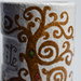 Portamatite in ceramica di castelli bocciardata raffigurante albero delle vita. Misure cm 11 diam. cm 7