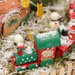 Centrotavola natalizio il villaggio degli elfi, base diametro 25 cm