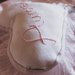 Fiocco nascita rosa cuore con nome ricamato in cotone e merletto di organza