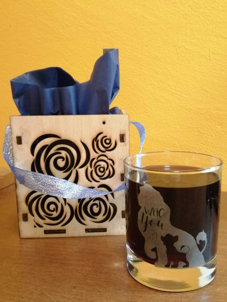 Bicchierini Da Liquore Personalizzati 4 Cl, Confezione Da 6, Incisione A Scelta (testo O Disegno Nero), Regalo Perfetto Per Eventi E Bomboniere, Spediti In 24h