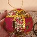 Palla per albero di Natale decorata con tessuto e paillettes