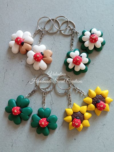 Portachiavi Girasole E Fragola Con Ape - Ciondolo Motivazionale Con Messaggio Ispiratore - Regalo Per Donne E Amiche