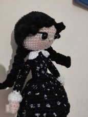 Mercoledi Addams amigurumi