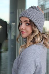 Cappello "Lorila" grigio e glicine di lana