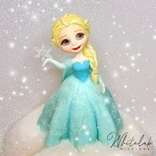 Elsa di Frozen in porcellana fredda, 16 cm
