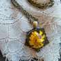 Collana in ottone e resina epossidica con Margherita gialla - LITTLE SUNFLOWER -