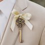 Boutonniere / Fiore all'occhiello da sposo