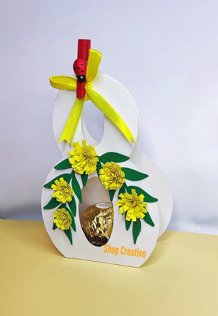 Idea Regalo per Anniversario cuore personalizzato con foto cioccolatini