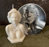 Candela Marilyn in cera di oliva (la sola candela, senza piattino)