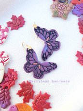 Orecchini viola farfalla
