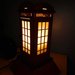 Lampada in Legno a forma di Cabina Telefonica Londinese