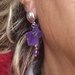 ORECCHINI PENDENTI con violetta vera, essiccata e plastificata e piccola ametista, orecchini viola, orecchini floreali, con fiore, leggeri