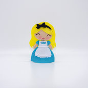 Bambolina ispirata ad Alice nel paese delle meraviglie, 12 cm x 7 cm
