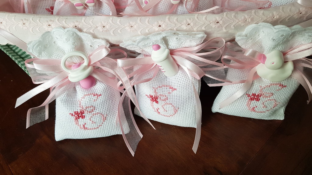 Bomboniere Fai Da Te Per Battesimo Bimba Bomboniere per battesimo bimba - Bambini - Nascita - di l'angolo di