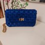 Pochette blu ricamata