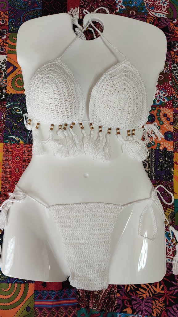 Bikini bianco Donna Abbigliamento di Ama Lab su MissHobby