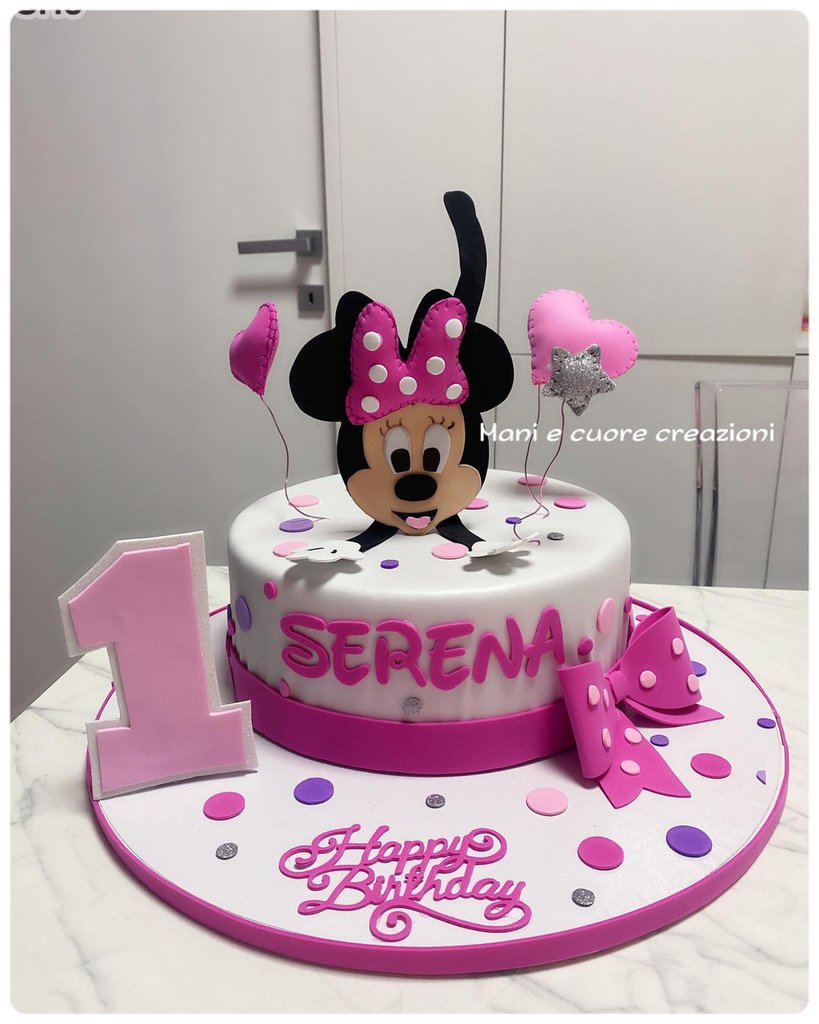 Torta scenografica minnie ❤️ 1 anno Serena - Cake design - Cake