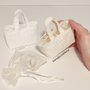 mini borsa bomboniera / porta confetti bianco / avorio per cerimonia