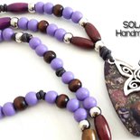 Collana lana con ciondolo cuoio vintage - Gioielli - Collane - di