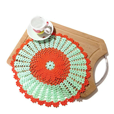Centrino arancione e verde chiaro ad uncinetto in cotone 29 cm - 49CN Centrino arancione e verde chiaro ad uncinetto in cotone 29 cm - 49CN