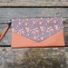 Pochette Aurora di ecopelle arancione e fantasia "Fiori arancioni""