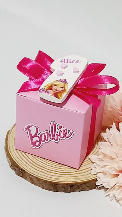 Bomboniera primo compleanno bimba Barbie numero uno calamita magnet