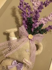 Fuoriporta  vaso con fiori di lavanda