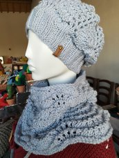 Set cappello e scaldacollo fatto a maglia con lana merinos  