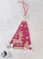 albero di natale decorazione natalizia da appendere rosso con renne e casette marry christmas