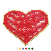Centrino cuore di Natale rosso e oro a filet con palla ad uncinetto 29.5x19.5 cm - 40NTL