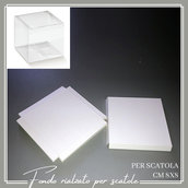 Fondo rialzato in cartoncino bianco per scatole trasparenti cm 8x8 - conf. da n. 15 pz