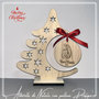 Albero di Natale appendipallina in legno con pallina "Presepe - Buon Natale"