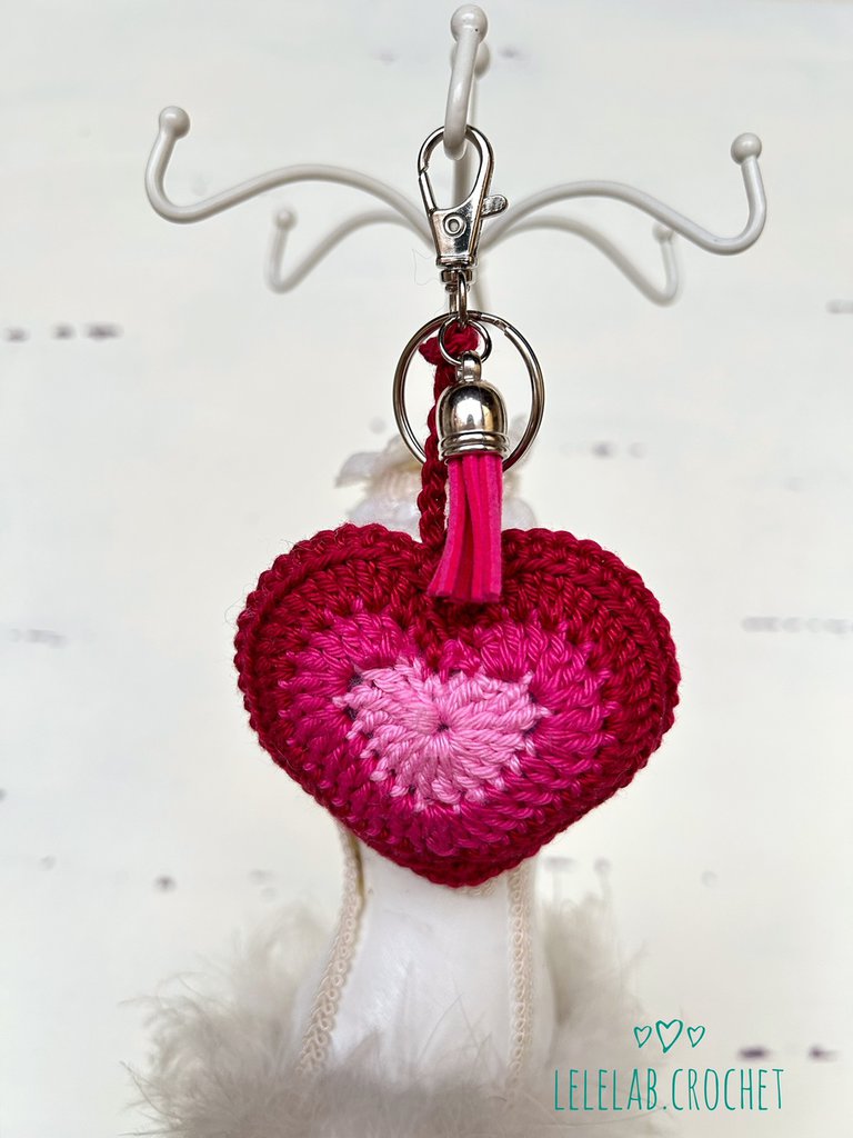 Portachiavi A Forma Di Cuore In Legno Inciso: Personalizzato Con 2 Nomi E Data, Idea Regalo Romantica, Made In Germany