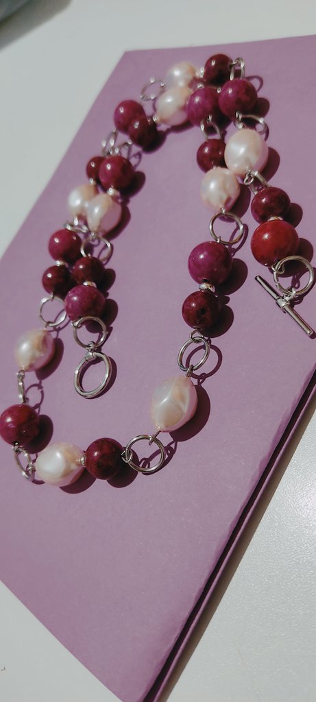 collana catena viola e perle di vetro - Gioielli - Collane - di Il