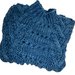 Pullover corto in pura lana merinos . Colore blu indaco