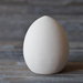 Uovo di pasqua a scatola in terracotta bianca cm 8