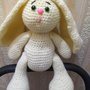 Coniglio bianco amigurumi 