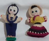 Coppia miniature bambini stile retrò lavorati a uncinetto