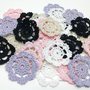 Set 30 mini centrini fiori fatti a uncinetto cotone sottile 5 colori - 4 cm