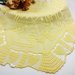 Centrino fatto a mano a uncinetto giallo limone, 100% cotone, 42 cm x 36 cm