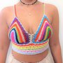  Il Top Multicolor All'Uncinetto: Un Arcobaleno di Stile e Artigianato