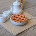 Torta in miniatura per casa delle bambole, scala 1:12, pasticceria per casa delle bambole, tazza in miniatura, crostata in miniatura, teiera in miniatura